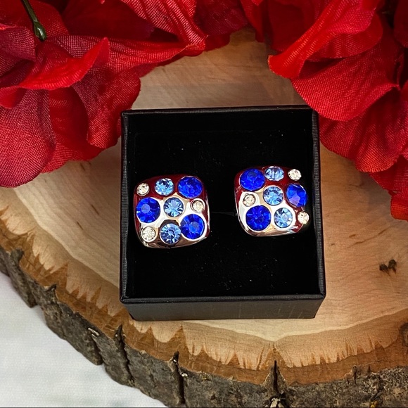 Blue Crystal Square Silver Cufflinks - Picture 12 of 13